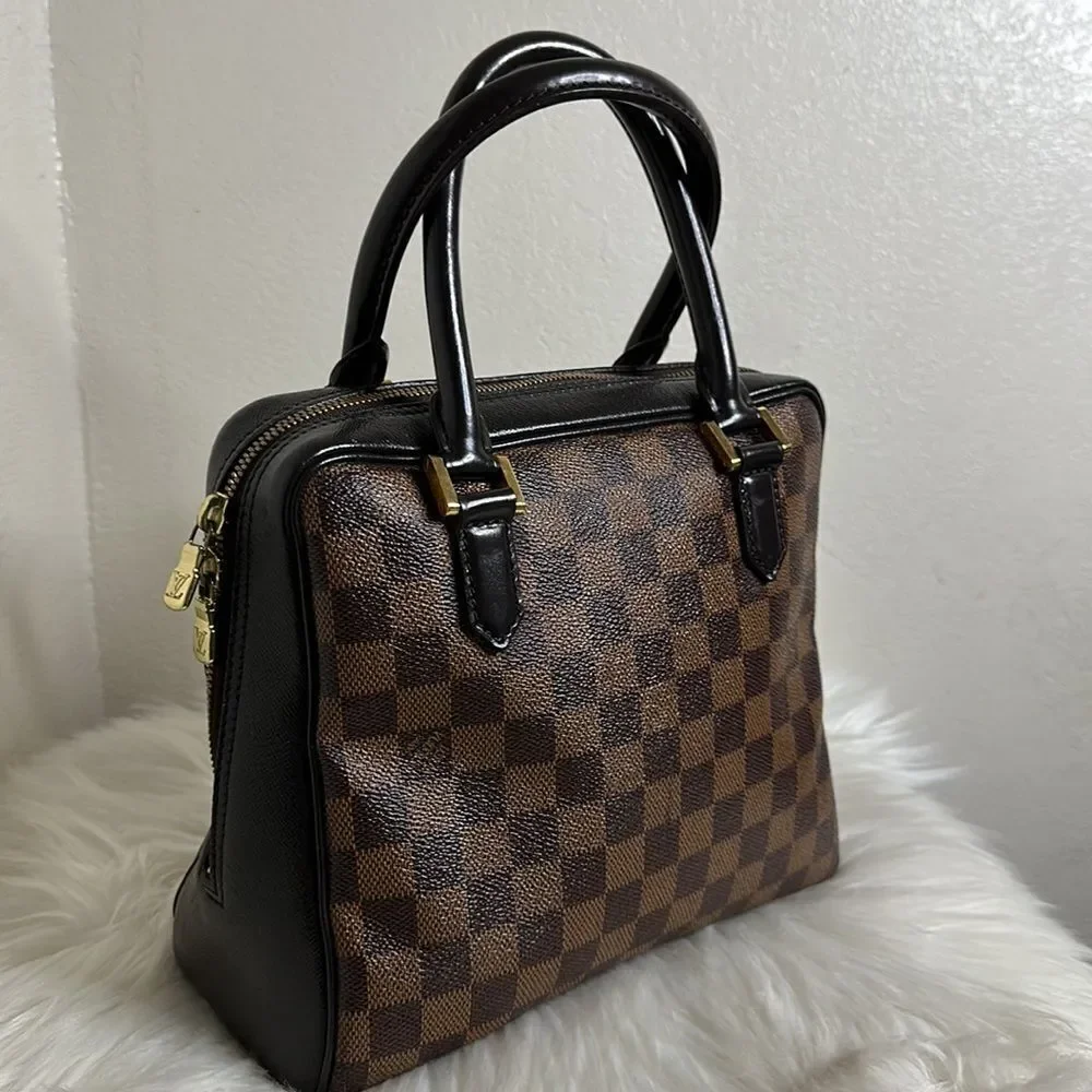 💯 Authentic Damier Louis Vuitton Brera 🍀
